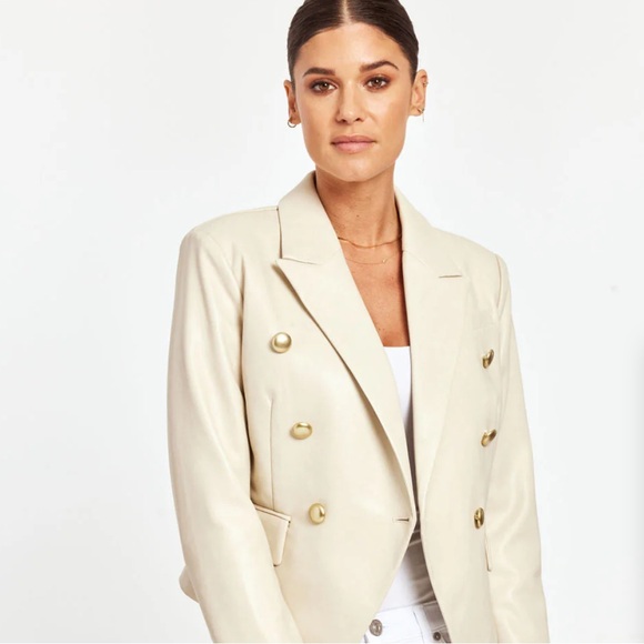 Dolche Caba Elegant White Double-Breasted Women's Blazer Size xl - Picture 2 of 13